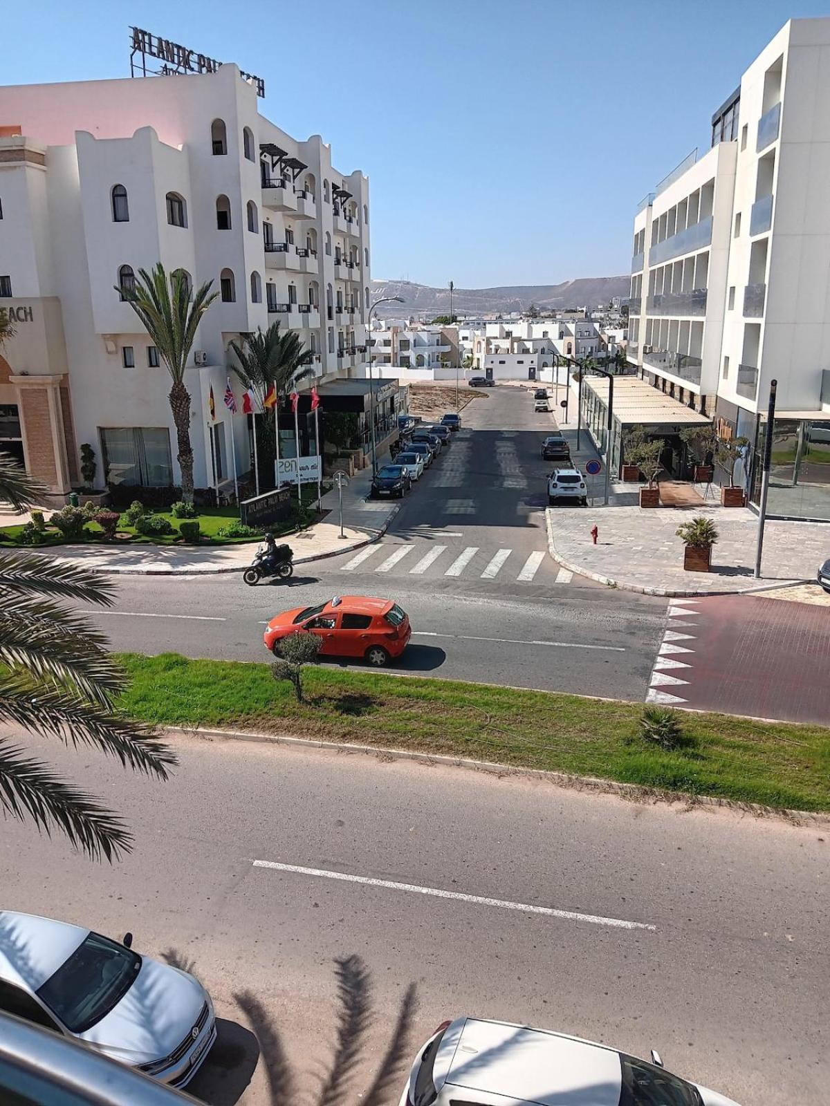 Appartement Air-conditioned Apartment, Swimming Pool, Fiber, 10 Minutes' Walk