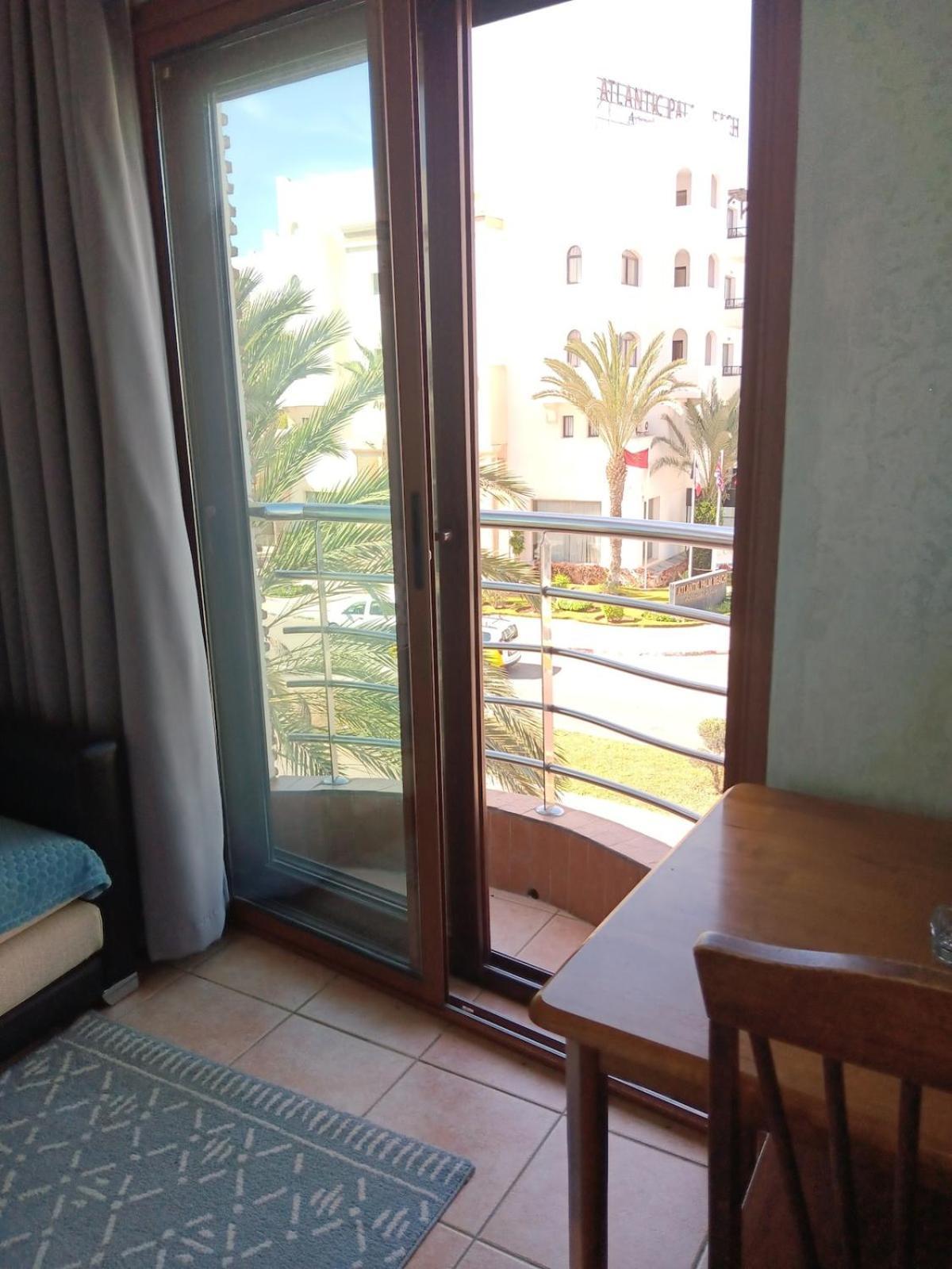 Appartement Air-conditioned Apartment, Swimming Pool, Fiber, 10 Minutes' Walk Agadir