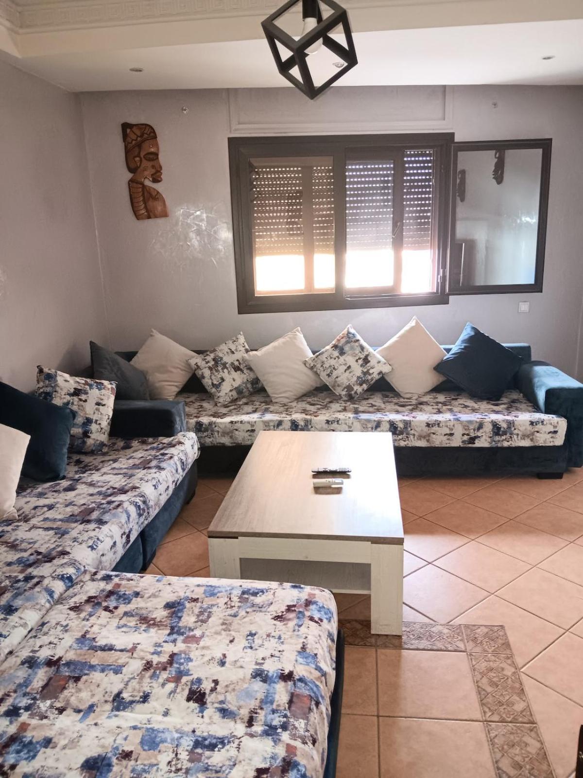 Air-conditioned Apartment, Swimming Pool, Fiber, 10 Minutes' Walk * Agadir
