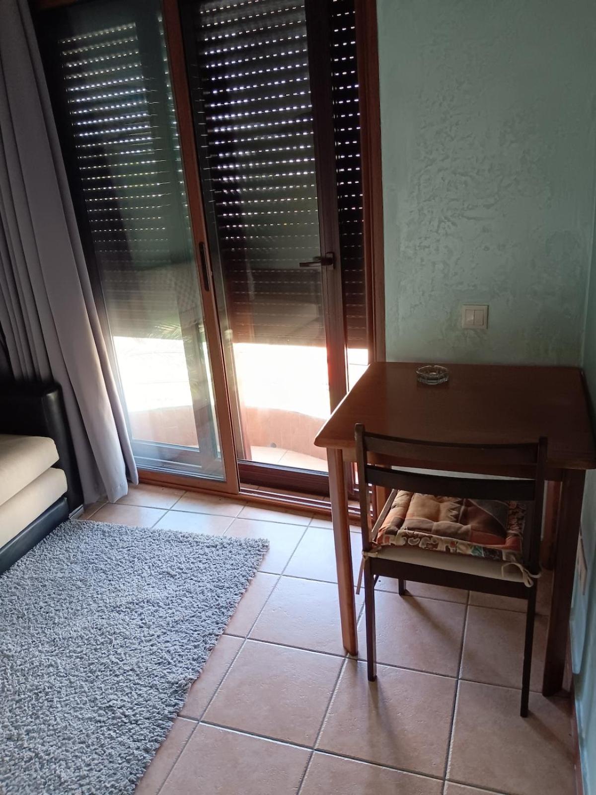 Air-conditioned Apartment, Swimming Pool, Fiber, 10 Minutes' Walk Apartment *