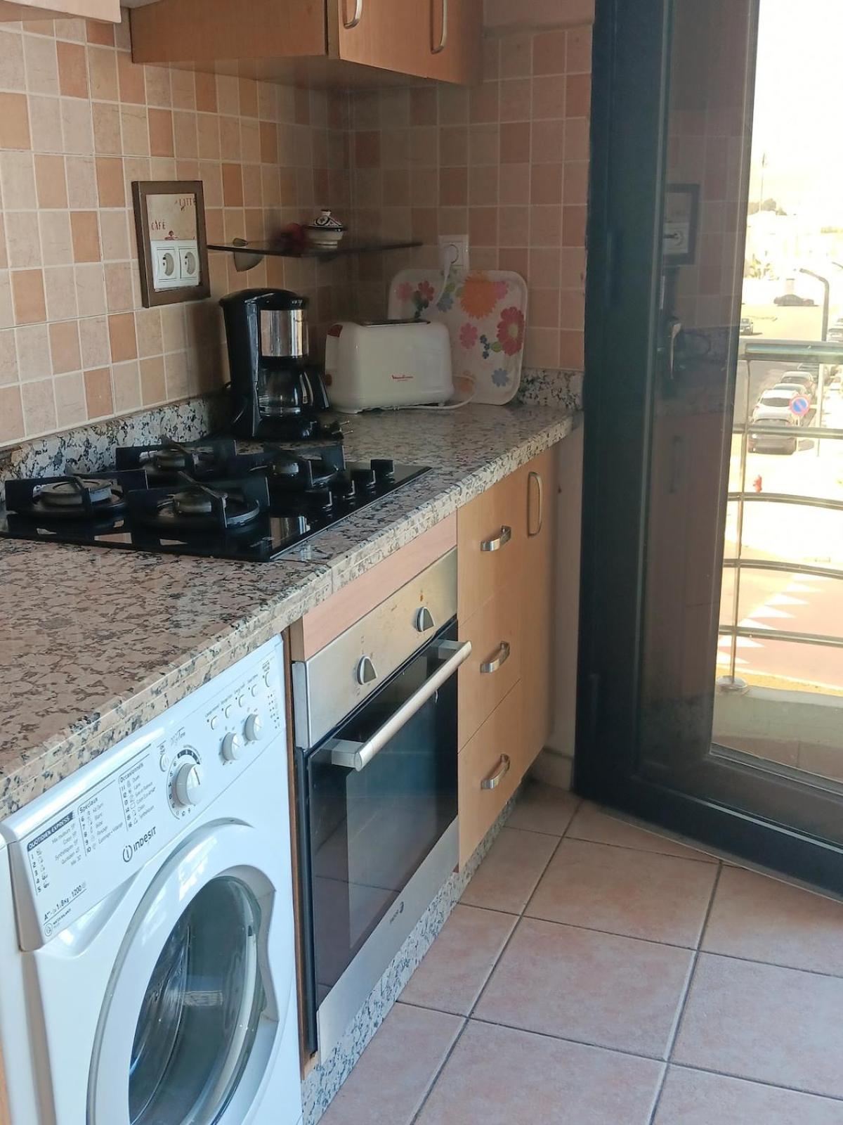 Apartment Air-conditioned Apartment, Swimming Pool, Fiber, 10 Minutes' Walk Agadir