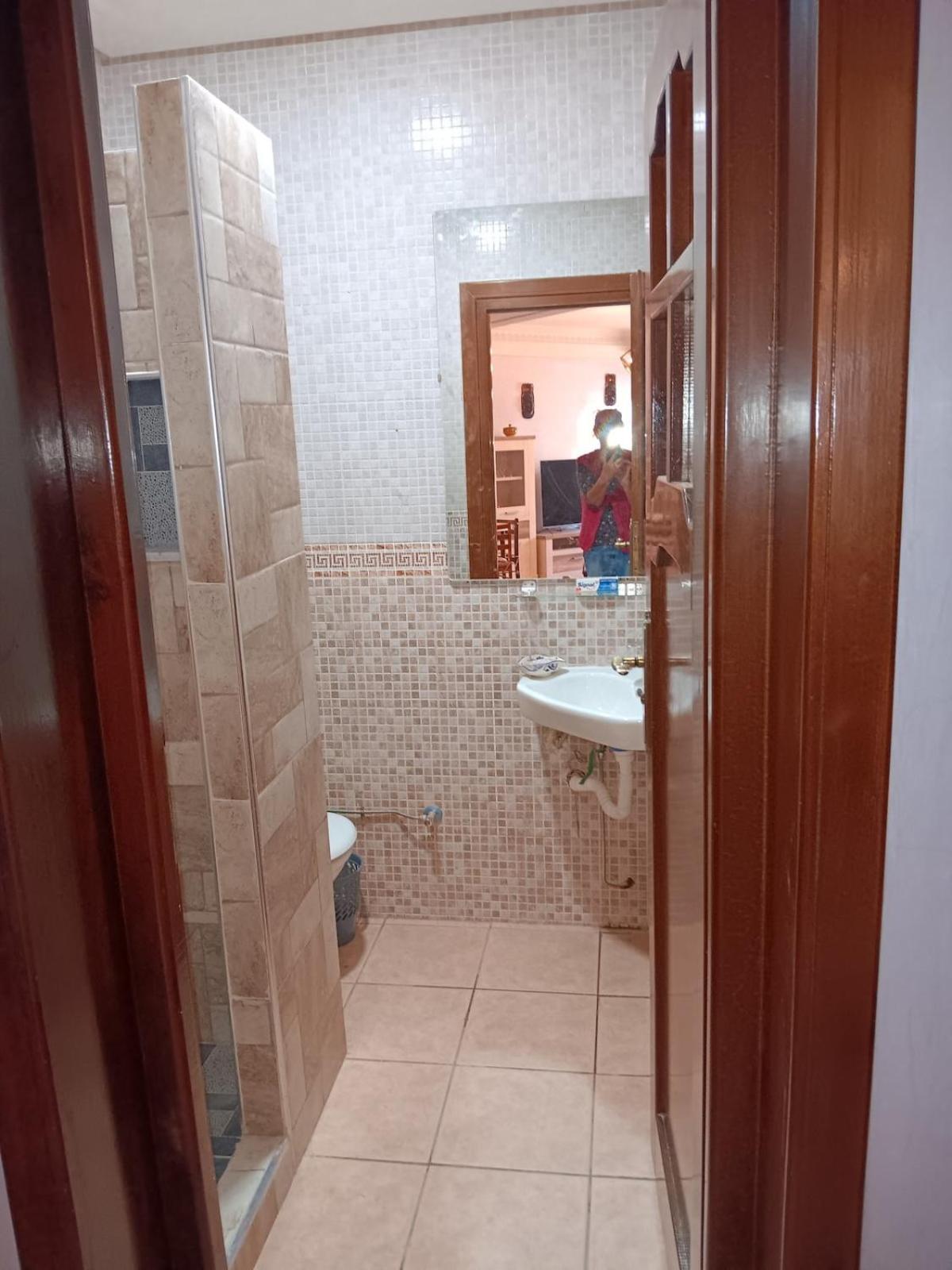 Air-conditioned Apartment, Swimming Pool, Fiber, 10 Minutes' Walk * Agadir